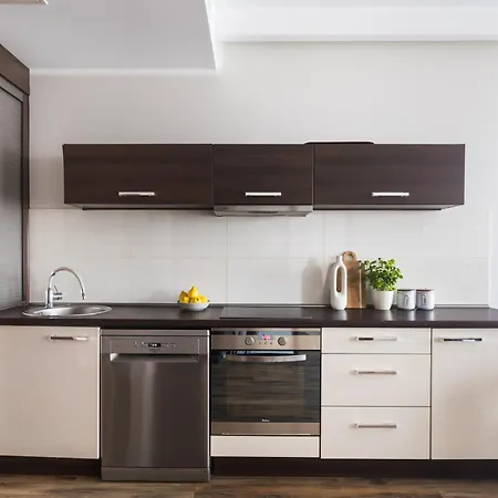 Apartamenty Olympic z widokiem na morze przy plaży-3